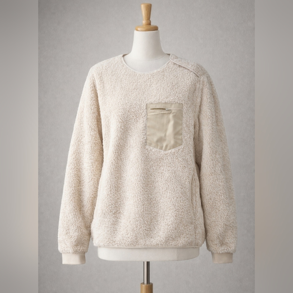 Uniqlo Ivory Sherpa Crewneck with Contrast Chest Pocket